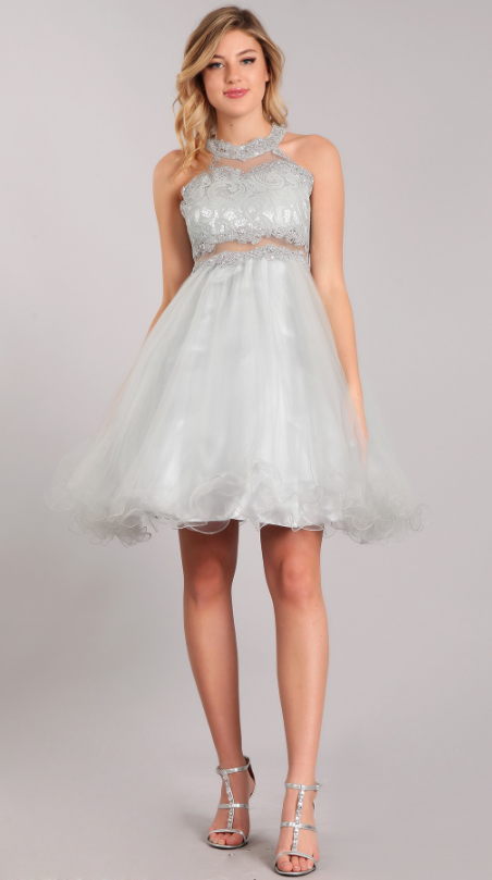 Short dress with a lace bodice
